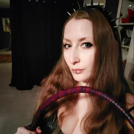 OnlyFans cuenta mistresshellaroma avatar 1