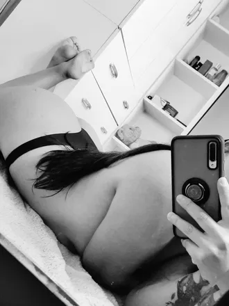 OnlyFans cuenta scarlettdemon header 2