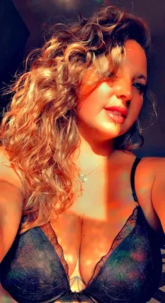 OnlyFans cuenta alishagach avatar 1