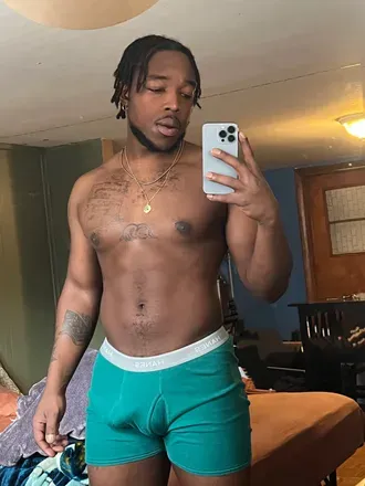 OnlyFans account  midnightpole avatar 1