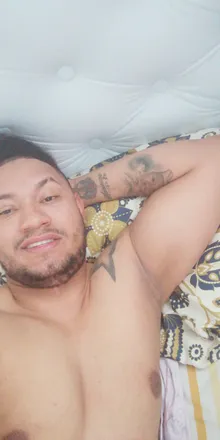 OnlyFans cuenta yankee081995 header 2