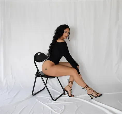 OnlyFans cuenta vicsprettyfeett avatar 1