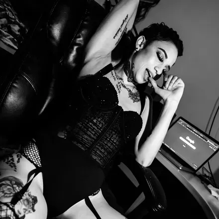 OnlyFans account  laylabunny69 avatar 1