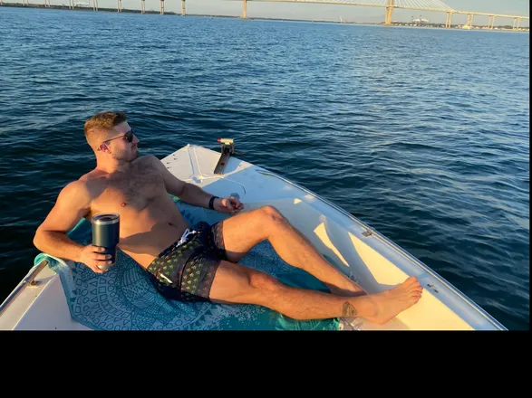 OnlyFans cuenta nautical_boi header 2