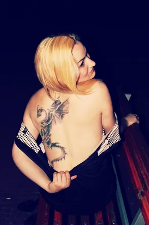 OnlyFans cuenta alexagold30 header 2