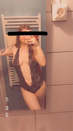 OnlyFans cuenta milkyratof header 2
