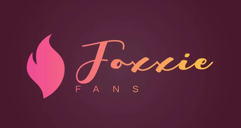 OnlyFans cuenta foxxiefans header 2