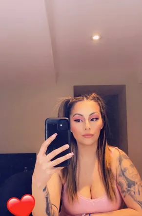 OnlyFans cuenta cynorita header 2