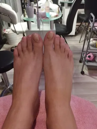 OnlyFans cuenta feetgirl_28 avatar 1