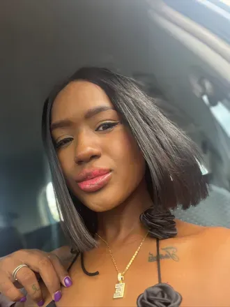 OnlyFans cuenta emy_rys avatar 1