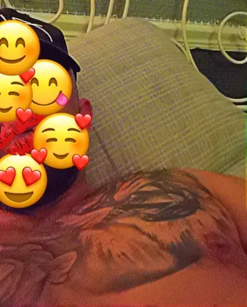 OnlyFans account  hellothereimhard23 avatar 1