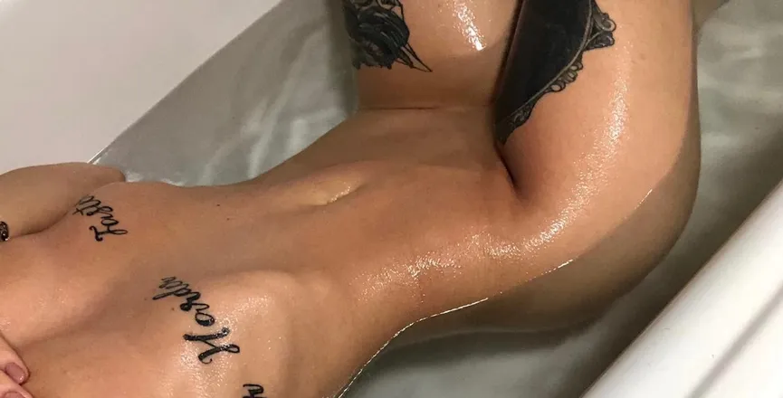 OnlyFans cuenta maryanadevil header 2