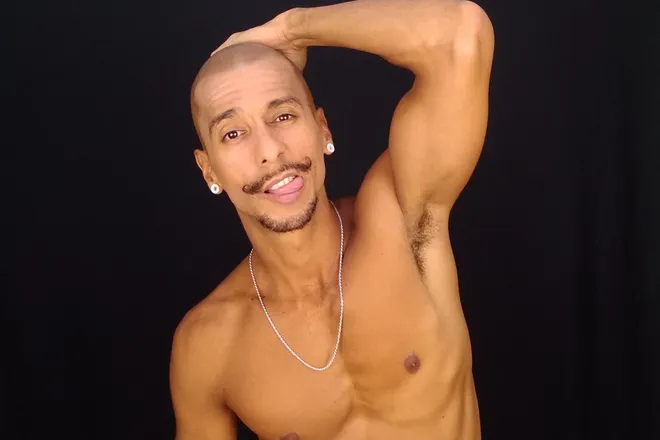 OnlyFans cuenta chamoroso82 header 2