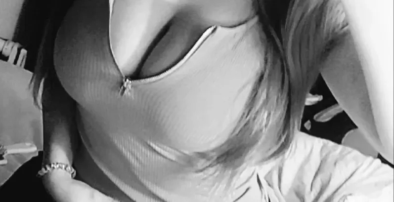OnlyFans cuenta miss_kitty_kiss header 2