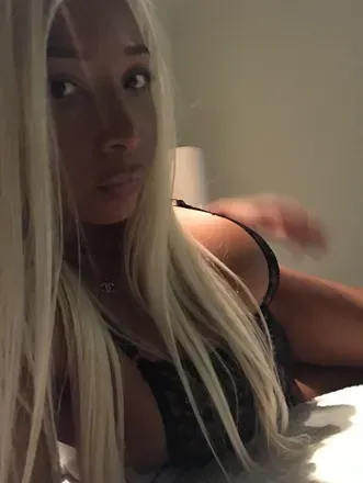 OnlyFans cuenta isabellasantos header 2