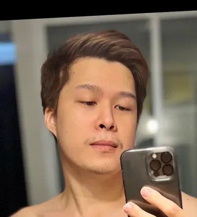 OnlyFans account  firstyst avatar 1