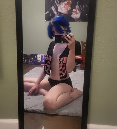 OnlyFans cuenta xmidnight_cherriesx avatar 1