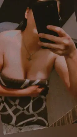 OnlyFans cuenta yesii.sf avatar 1