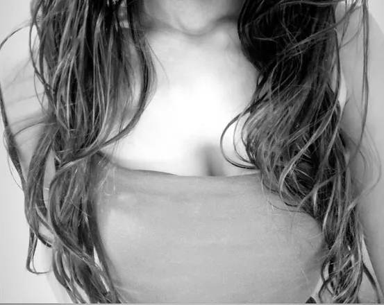 OnlyFans cuenta littleeryn11 header 2