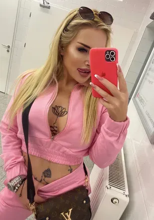 OnlyFans cuenta lunaluxlu avatar 1