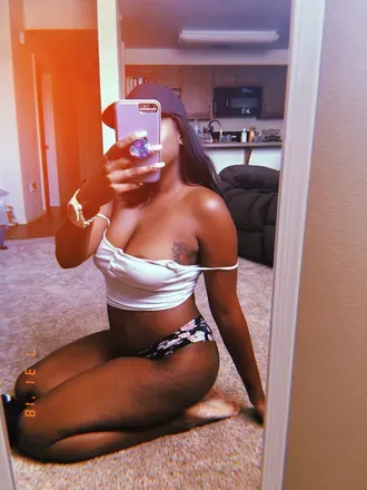 OnlyFans cuenta colourmegolden avatar 1
