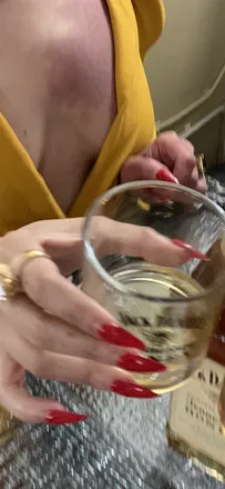 OnlyFans cuenta champagneandcigars header 2