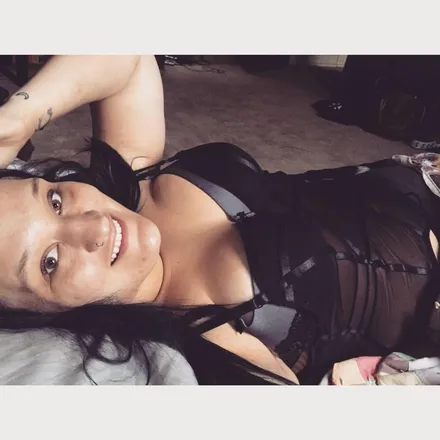 OnlyFans account  scarlettleigh90 header 2