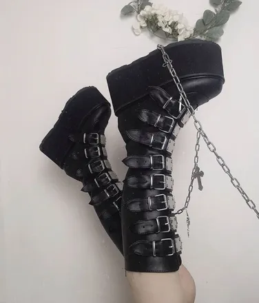 OnlyFans cuenta satan_ismydaddy header 2