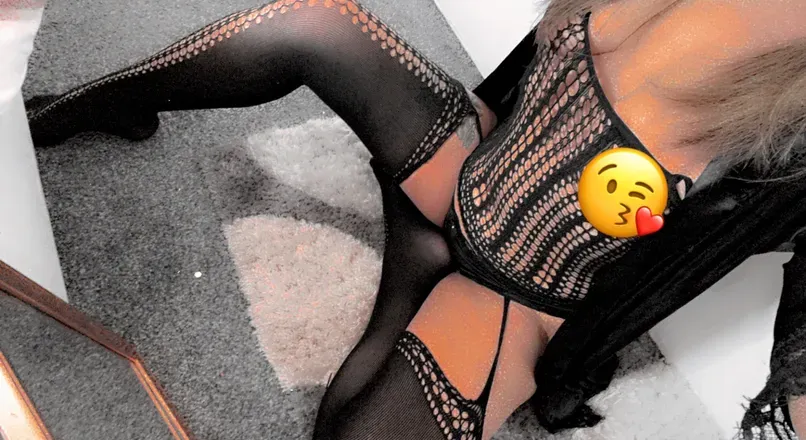 OnlyFans cuenta asianprincessamber header 2