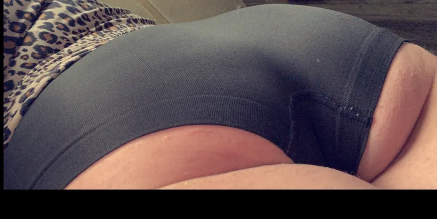 OnlyFans account  thickyvicky101 header 2
