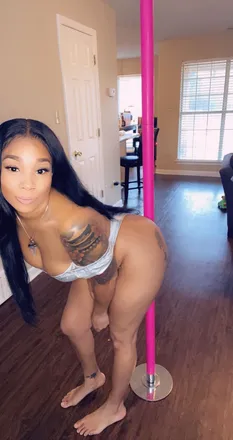 OnlyFans cuenta fyetinifan header 2