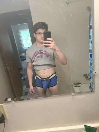 OnlyFans cuenta taylordangle header 2