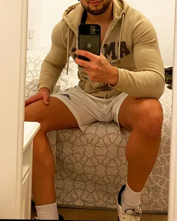 OnlyFans cuenta u98778383 header 2