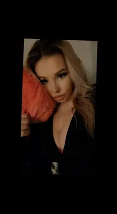 OnlyFans cuenta sincerelyseaira avatar 1