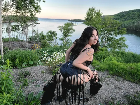 OnlyFans cuenta thedixibeevip header 2