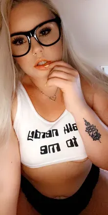 OnlyFans cuenta loriland1014 avatar 1