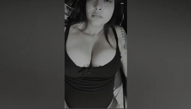 OnlyFans cuenta luciamorocha38 header 2