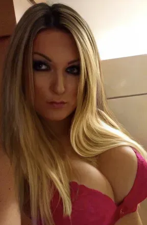OnlyFans cuenta sparklesova avatar 1