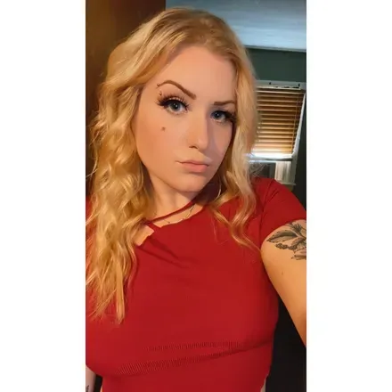 OnlyFans cuenta mindfxckmemeg avatar 1