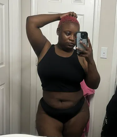 OnlyFans cuenta mikkisplayhouse header 2