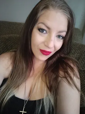 OnlyFans account  explorenikki avatar 1