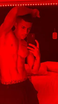 OnlyFans cuenta santi_88 avatar 1