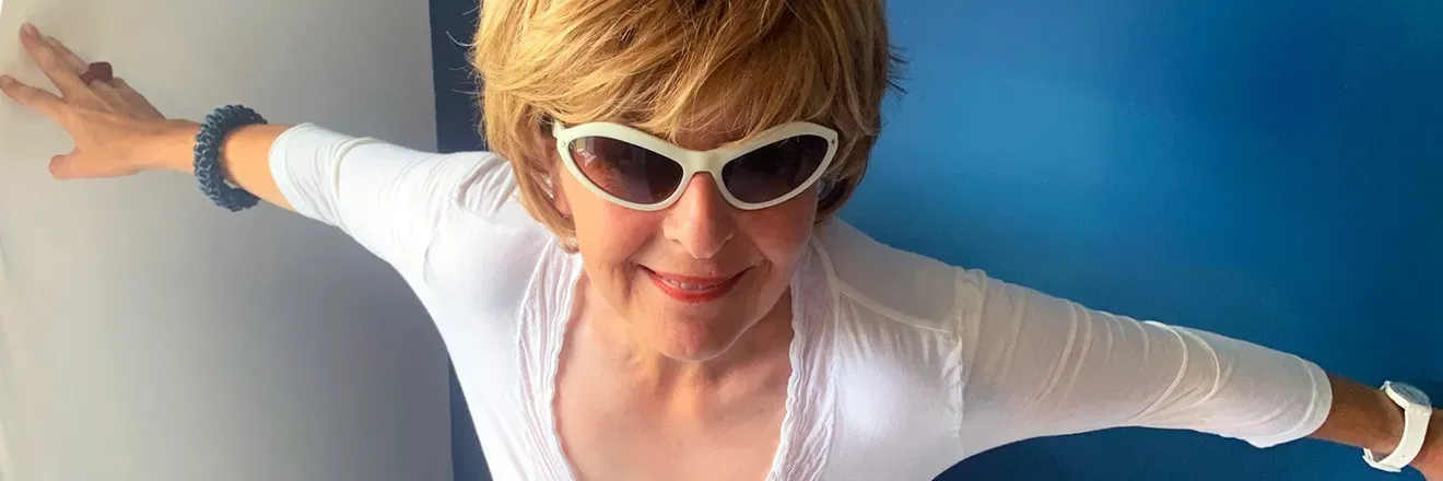 OnlyFans cuenta ladybeeuk header 2