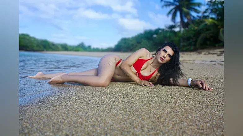 OnlyFans cuenta itsmayapr header 2