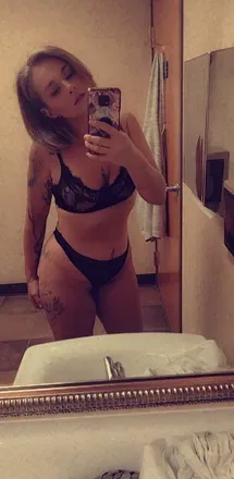 OnlyFans cuenta verybluntmom avatar 1