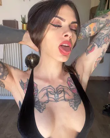 OnlyFans account  clemsgx avatar 1