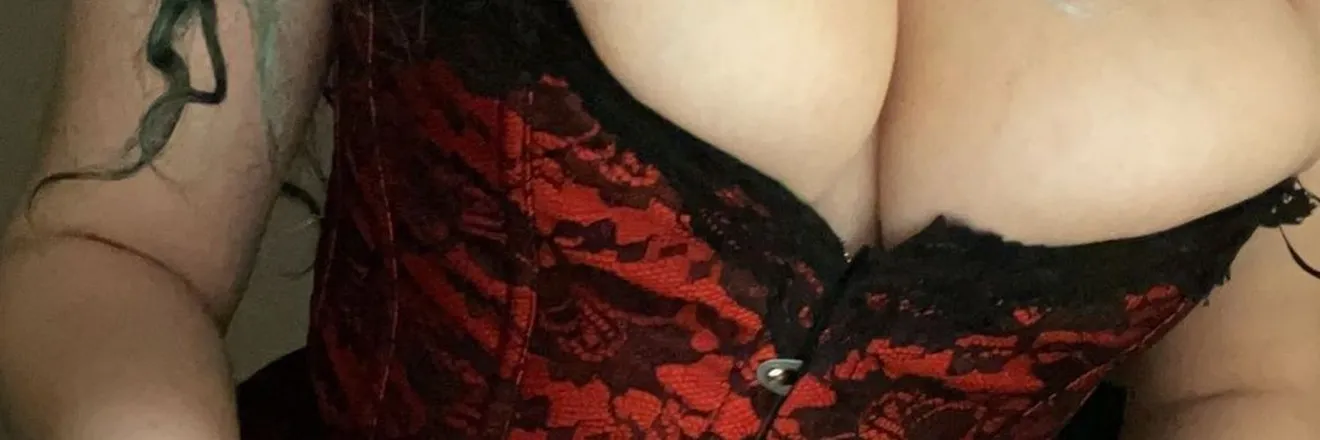 OnlyFans cuenta angrybunnygrl header 2