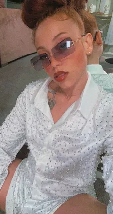 OnlyFans cuenta reddmolli avatar 1