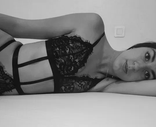 OnlyFans account  fleur2 header 2