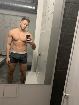 OnlyFans de yourstallionn